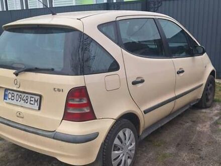 Мерседес А клас 2002 у Прилуках на Automoto.ua Бежевий Мерседес А клас, об'ємом двигуна 1.7 л та пробігом 300 тис. км за 3000 $, фото 1 на Automoto.ua