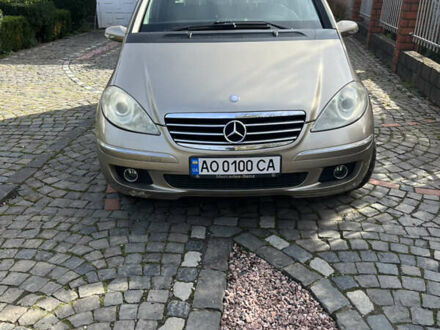 Бежевый Мерседес А класс, объемом двигателя 1.99 л и пробегом 252 тыс. км за 4850 $, фото 1 на Automoto.ua