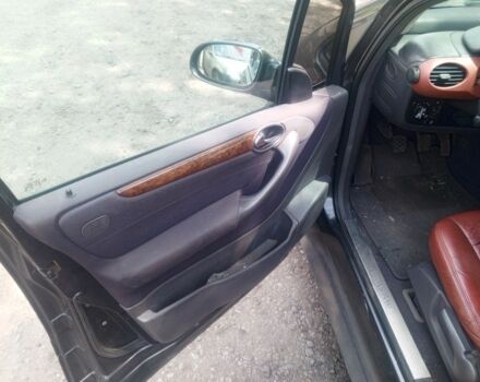 Мерседес А класс 1997 в Сахновщине на Automoto.ua Черный Мерседес А класс, объемом двигателя 1.6 л и пробегом 200 тыс. км за 2000 $, фото 6 на Automoto.ua