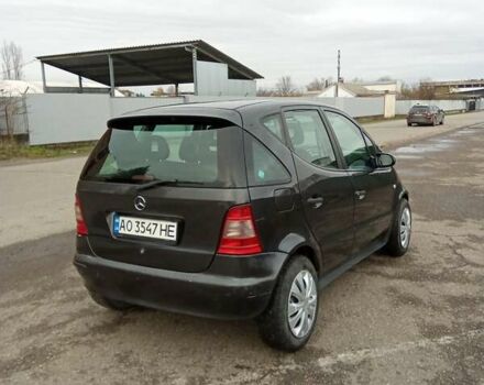Черный Мерседес А класс, объемом двигателя 1.7 л и пробегом 246 тыс. км за 2150 $, фото 12 на Automoto.ua