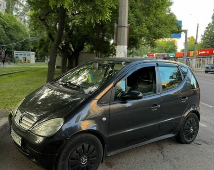 Черный Мерседес А класс, объемом двигателя 1.6 л и пробегом 235 тыс. км за 2500 $, фото 2 на Automoto.ua