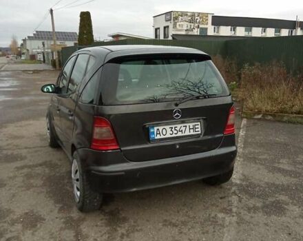 Черный Мерседес А класс, объемом двигателя 1.7 л и пробегом 246 тыс. км за 2150 $, фото 4 на Automoto.ua