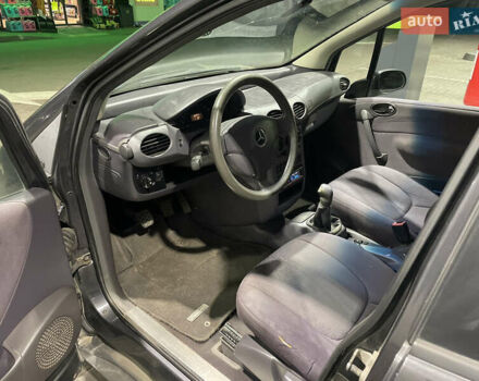 Черный Мерседес А класс, объемом двигателя 1.6 л и пробегом 270 тыс. км за 2450 $, фото 33 на Automoto.ua