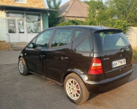 Черный Мерседес А класс, объемом двигателя 1.6 л и пробегом 306 тыс. км за 1900 $, фото 1 на Automoto.ua