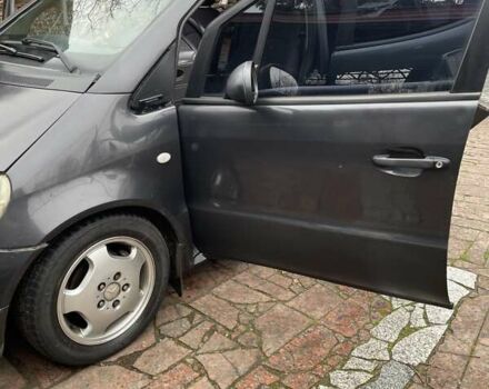 Черный Мерседес А класс, объемом двигателя 1.69 л и пробегом 350 тыс. км за 3500 $, фото 3 на Automoto.ua