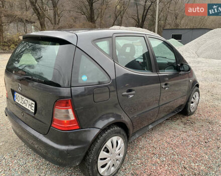 Чорний Мерседес А клас, об'ємом двигуна 1.7 л та пробігом 248 тис. км за 2800 $, фото 3 на Automoto.ua