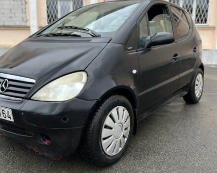 Мерседес А класс 1998 в Чугуеве на Automoto.ua Черный Мерседес А класс, объемом двигателя 1.7 л и пробегом 340 тыс. км за 950 $, фото 10 на Automoto.ua