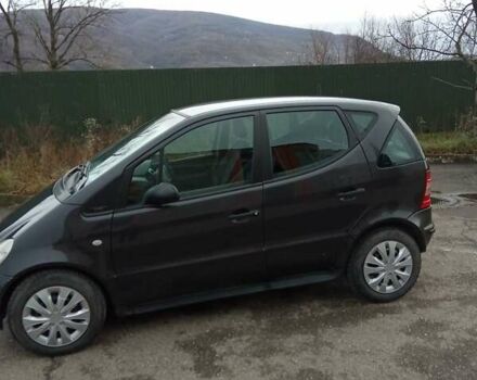 Черный Мерседес А класс, объемом двигателя 1.7 л и пробегом 246 тыс. км за 2150 $, фото 20 на Automoto.ua