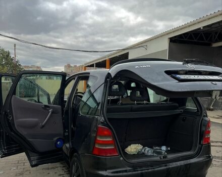 Черный Мерседес А класс, объемом двигателя 1.6 л и пробегом 235 тыс. км за 2500 $, фото 8 на Automoto.ua