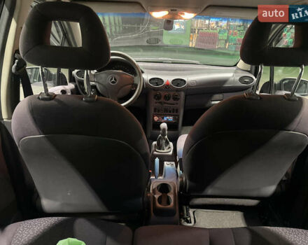 Черный Мерседес А класс, объемом двигателя 1.6 л и пробегом 270 тыс. км за 2450 $, фото 20 на Automoto.ua