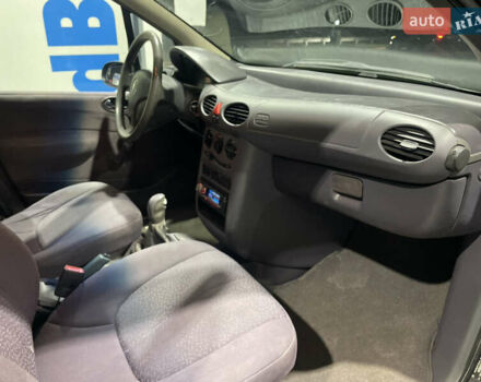 Черный Мерседес А класс, объемом двигателя 1.6 л и пробегом 270 тыс. км за 2450 $, фото 27 на Automoto.ua