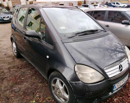 Черный Мерседес А класс, объемом двигателя 1.7 л и пробегом 255 тыс. км за 1600 $, фото 1 на Automoto.ua