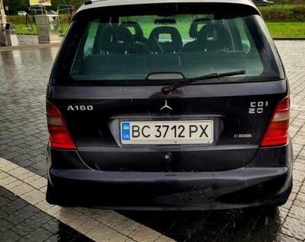 Черный Мерседес А класс, объемом двигателя 1.7 л и пробегом 290 тыс. км за 2099 $, фото 5 на Automoto.ua