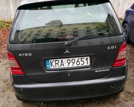 Черный Мерседес А класс, объемом двигателя 1.7 л и пробегом 255 тыс. км за 1600 $, фото 3 на Automoto.ua
