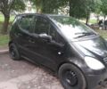 Чорний Мерседес А клас, об'ємом двигуна 1.6 л та пробігом 225 тис. км за 2799 $, фото 1 на Automoto.ua