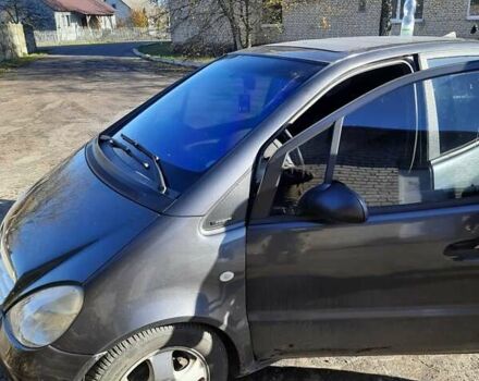 Черный Мерседес А класс, объемом двигателя 1.7 л и пробегом 360 тыс. км за 3567 $, фото 10 на Automoto.ua