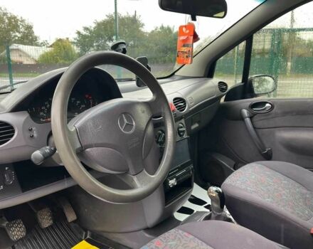 Черный Мерседес А класс, объемом двигателя 1.7 л и пробегом 289 тыс. км за 3999 $, фото 8 на Automoto.ua