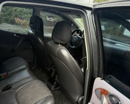 Черный Мерседес А класс, объемом двигателя 1.7 л и пробегом 240 тыс. км за 3500 $, фото 6 на Automoto.ua