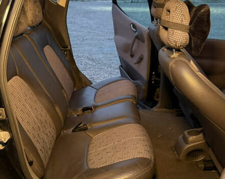 Черный Мерседес А класс, объемом двигателя 1.6 л и пробегом 188 тыс. км за 3700 $, фото 7 на Automoto.ua