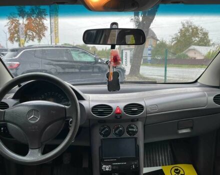 Черный Мерседес А класс, объемом двигателя 1.7 л и пробегом 289 тыс. км за 3999 $, фото 18 на Automoto.ua