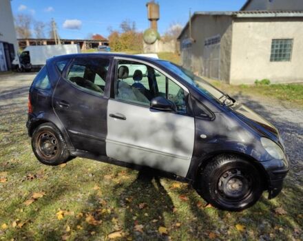 Черный Мерседес А класс, объемом двигателя 1.4 л и пробегом 262 тыс. км за 2300 $, фото 8 на Automoto.ua