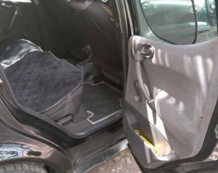 Черный Мерседес А класс, объемом двигателя 1.6 л и пробегом 240 тыс. км за 2600 $, фото 2 на Automoto.ua