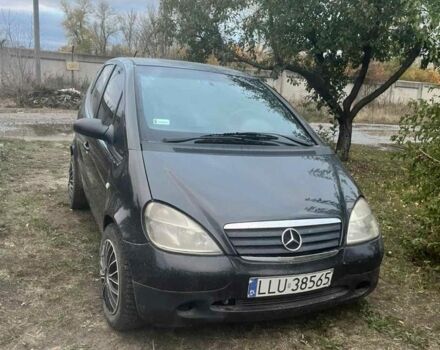 Черный Мерседес А класс, объемом двигателя 1.9 л и пробегом 250 тыс. км за 1253 $, фото 2 на Automoto.ua
