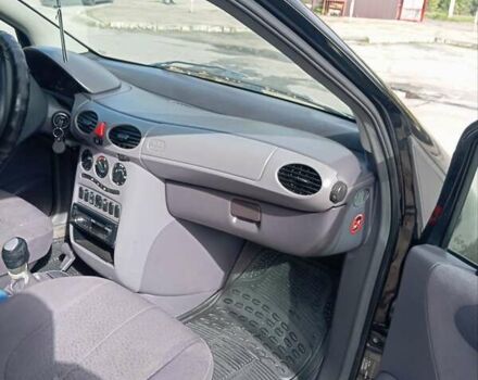 Черный Мерседес А класс, объемом двигателя 1.69 л и пробегом 270 тыс. км за 3100 $, фото 15 на Automoto.ua