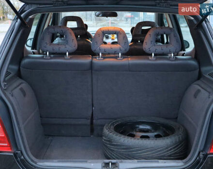 Черный Мерседес А класс, объемом двигателя 1.6 л и пробегом 188 тыс. км за 3700 $, фото 19 на Automoto.ua