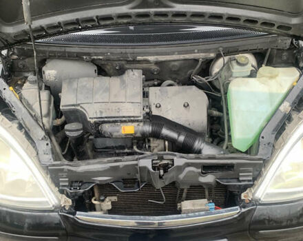 Черный Мерседес А класс, объемом двигателя 1.6 л и пробегом 201 тыс. км за 2999 $, фото 19 на Automoto.ua