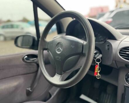 Черный Мерседес А класс, объемом двигателя 1.7 л и пробегом 289 тыс. км за 3999 $, фото 23 на Automoto.ua