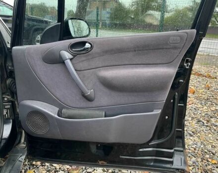 Черный Мерседес А класс, объемом двигателя 1.7 л и пробегом 289 тыс. км за 3999 $, фото 20 на Automoto.ua