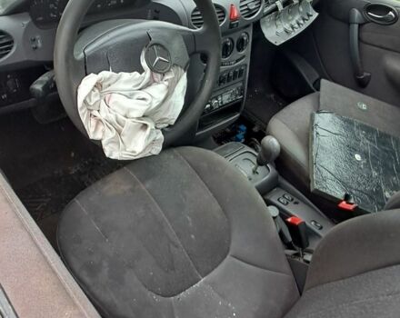 Мерседес А класс 2000 в Черткове на Automoto.ua Черный Мерседес А класс, объемом двигателя 1.7 л и пробегом 410 тыс. км за 1100 $, фото 4 на Automoto.ua