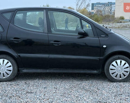 Черный Мерседес А класс, объемом двигателя 1.6 л и пробегом 188 тыс. км за 3700 $, фото 18 на Automoto.ua