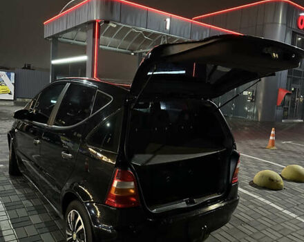 Чорний Мерседес А клас, об'ємом двигуна 1.4 л та пробігом 300 тис. км за 3300 $, фото 2 на Automoto.ua