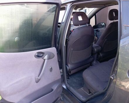 Черный Мерседес А класс, объемом двигателя 1.7 л и пробегом 245 тыс. км за 3000 $, фото 1 на Automoto.ua