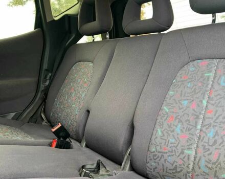 Черный Мерседес А класс, объемом двигателя 1.7 л и пробегом 289 тыс. км за 3999 $, фото 16 на Automoto.ua