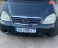 Черный Мерседес А класс, объемом двигателя 1.4 л и пробегом 218 тыс. км за 2800 $, фото 3 на Automoto.ua