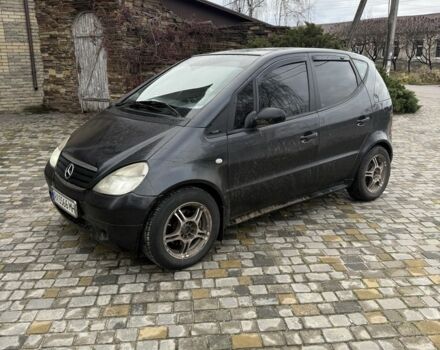 Черный Мерседес А класс, объемом двигателя 1.7 л и пробегом 240 тыс. км за 3500 $, фото 1 на Automoto.ua