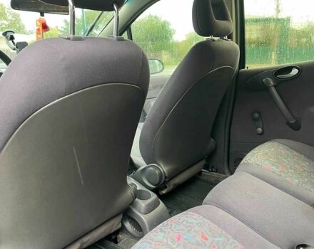 Черный Мерседес А класс, объемом двигателя 1.7 л и пробегом 289 тыс. км за 3999 $, фото 15 на Automoto.ua