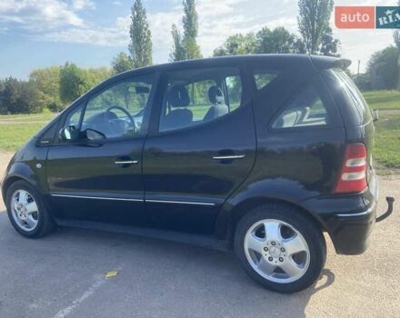 Черный Мерседес А класс, объемом двигателя 1.6 л и пробегом 227 тыс. км за 3700 $, фото 5 на Automoto.ua