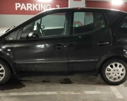 Чорний Мерседес А клас, об'ємом двигуна 1.7 л та пробігом 246 тис. км за 4200 $, фото 7 на Automoto.ua