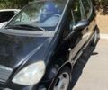 Черный Мерседес А класс, объемом двигателя 1.6 л и пробегом 250 тыс. км за 3446 $, фото 1 на Automoto.ua