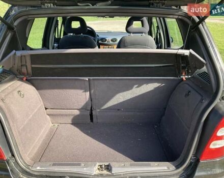 Черный Мерседес А класс, объемом двигателя 1.6 л и пробегом 227 тыс. км за 3700 $, фото 14 на Automoto.ua