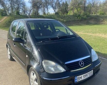 Черный Мерседес А класс, объемом двигателя 1.6 л и пробегом 227 тыс. км за 3700 $, фото 2 на Automoto.ua