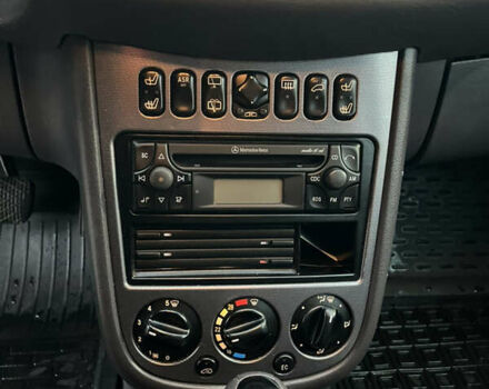 Чорний Мерседес А клас, об'ємом двигуна 1.9 л та пробігом 204 тис. км за 3899 $, фото 17 на Automoto.ua