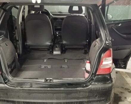 Чорний Мерседес А клас, об'ємом двигуна 1.7 л та пробігом 246 тис. км за 4200 $, фото 16 на Automoto.ua