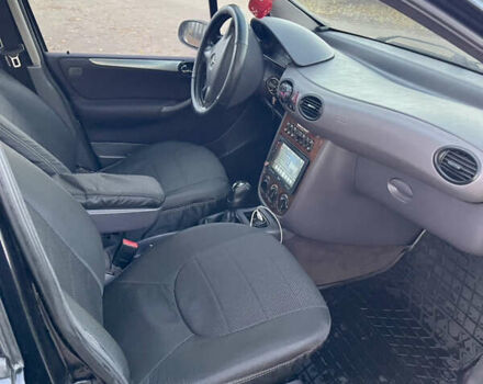 Черный Мерседес А класс, объемом двигателя 1.9 л и пробегом 173 тыс. км за 2999 $, фото 9 на Automoto.ua