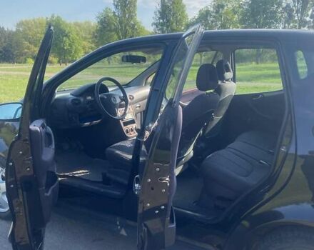 Черный Мерседес А класс, объемом двигателя 1.6 л и пробегом 227 тыс. км за 3700 $, фото 7 на Automoto.ua