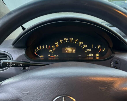 Чорний Мерседес А клас, об'ємом двигуна 1.9 л та пробігом 204 тис. км за 3899 $, фото 18 на Automoto.ua